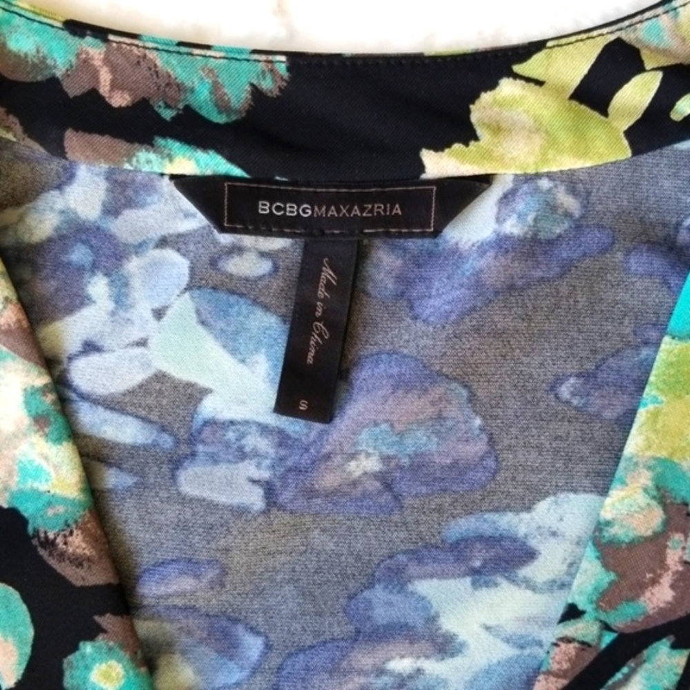 BCBG wrap dress - Picture 5 of 5